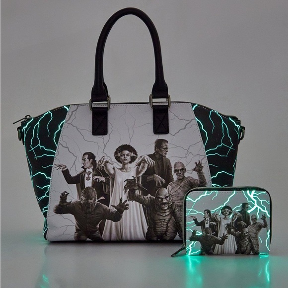 Loungefly Universal Monsters glow in the dark bag - Picture 5 of 5
